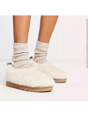 UGG Cream Plush Slip-On Shearling Slippers